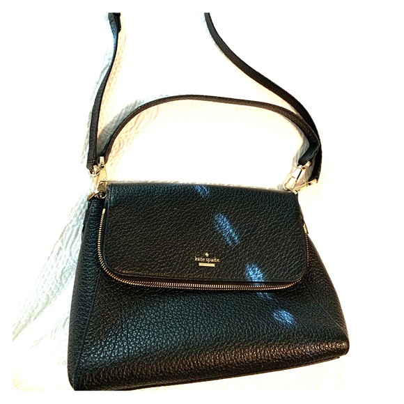 kate spade Handbags - Kate Spade Crossbody
